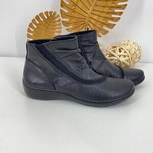 Clarks Cora Derby Leather ankle Black Ankle Boots SZ 10